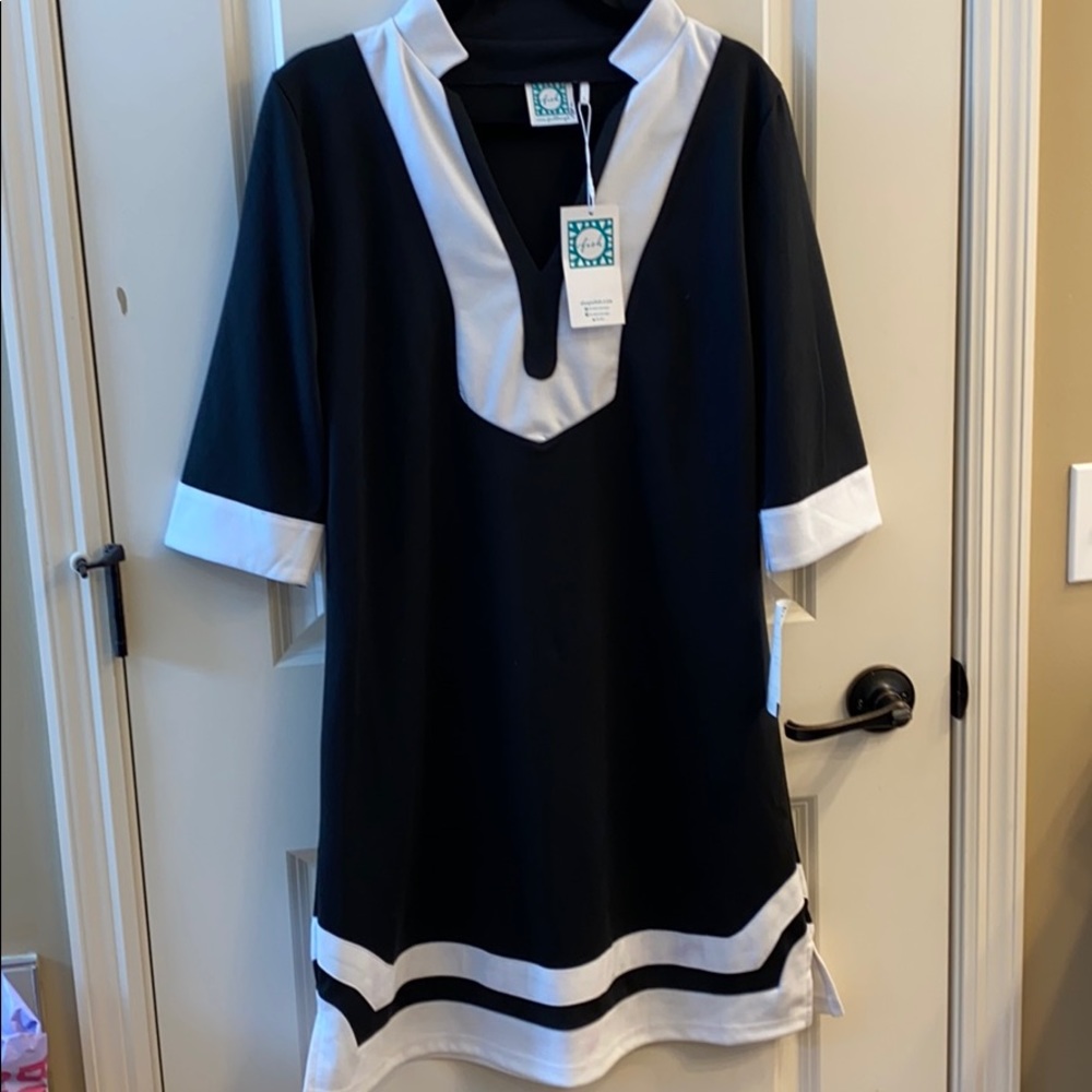 Black and White Gorgeous 3/4 Sleeve Dress NWT